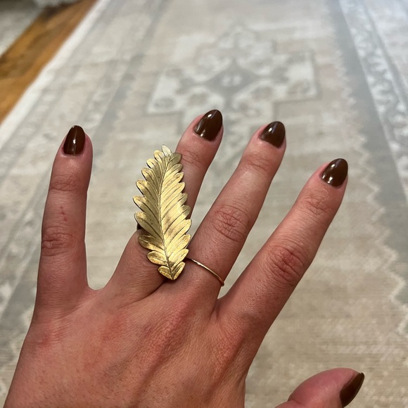 Leaf Ring - Picture 3 of 6